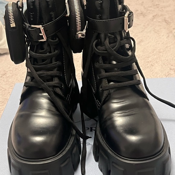 Prada Monolith boots worn a few times still in great condition. Size 37.5. - Picture 8 of 8